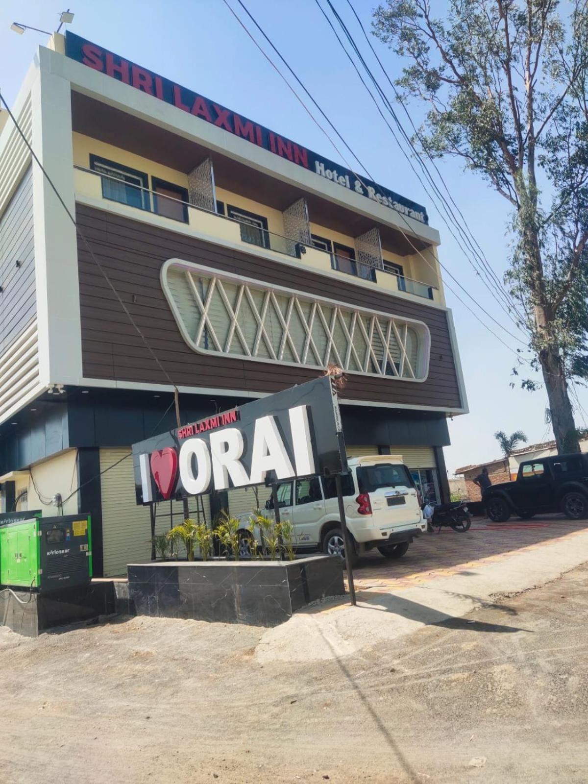 Shri Laxmi Inn Orai Exterior foto